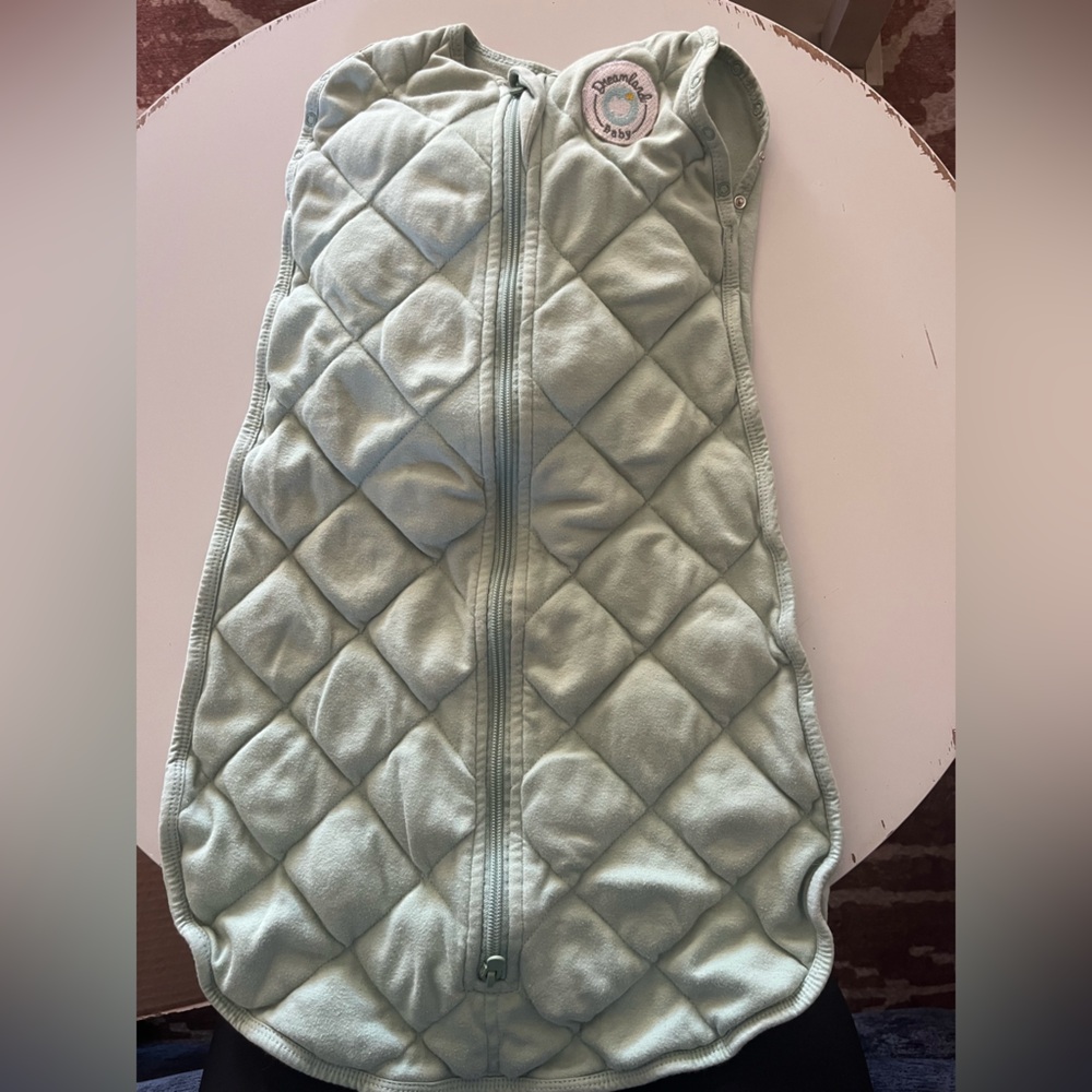 Dreamland baby weighted sleep sack in Light Green